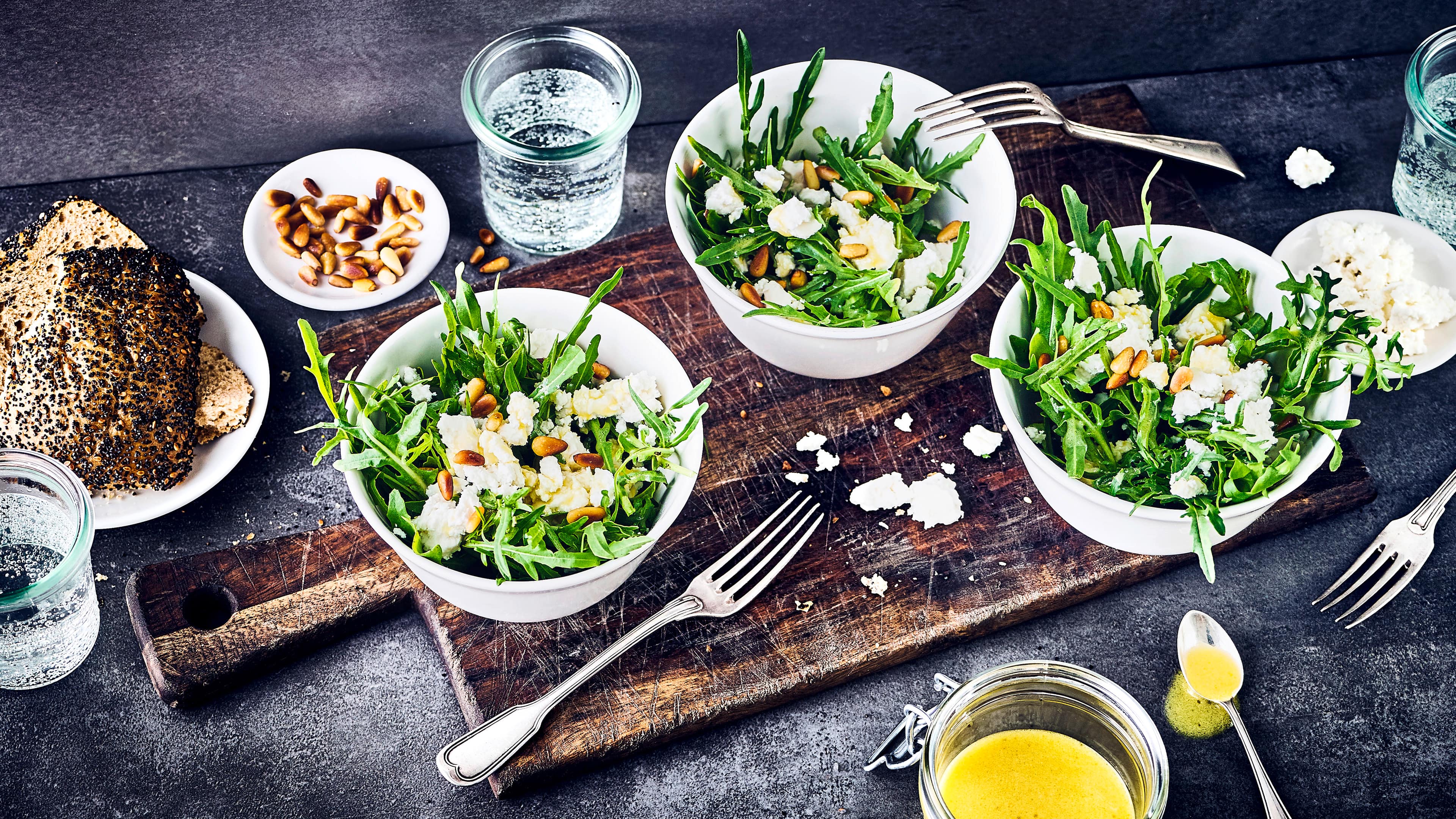 Rucola-Salat mit Senfsoße