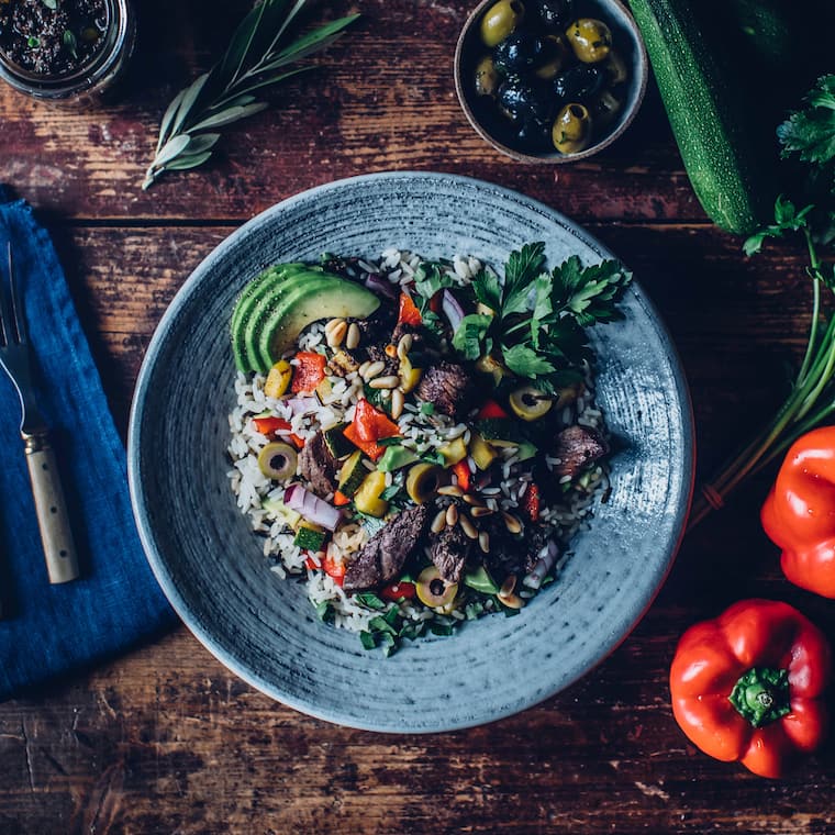 Rustikaler Reissalat