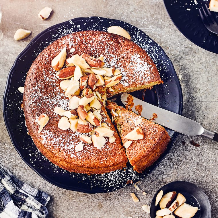 Saftiger Zucchinikuchen