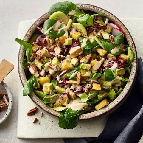 Salat mit Kartoffeln und Avocado