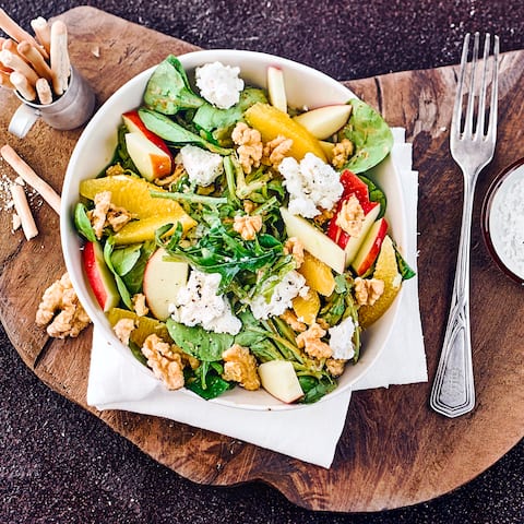 Salat mit Ziegenkäse