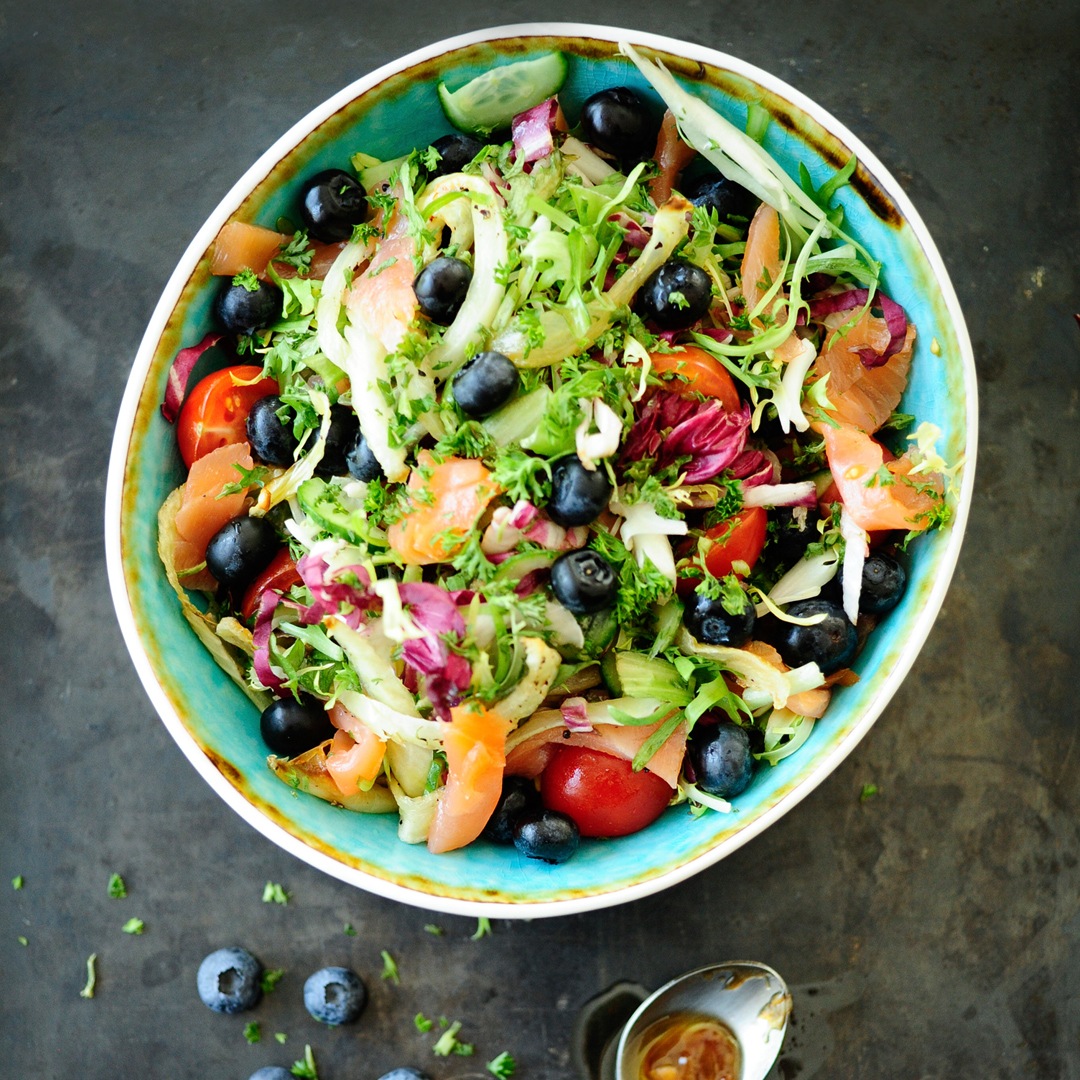 Was Vertragt Sich Mit Salat Salat mit Räucherlachs - Rezept | EDEKA