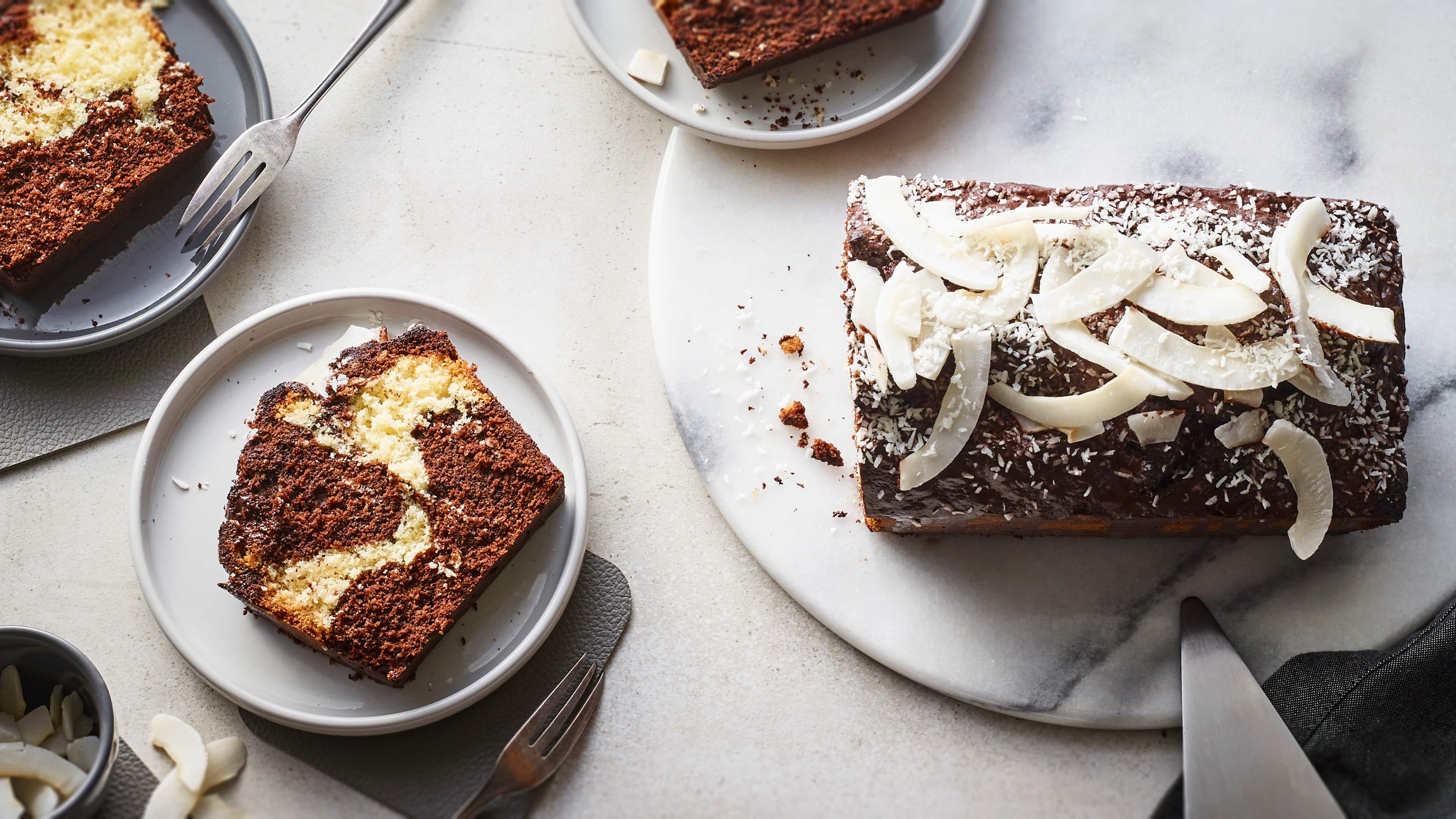 Schoko-Kokoskuchen - Rezept | EDEKA Schoko-Kokoskuchen - Rezept | EDEKA