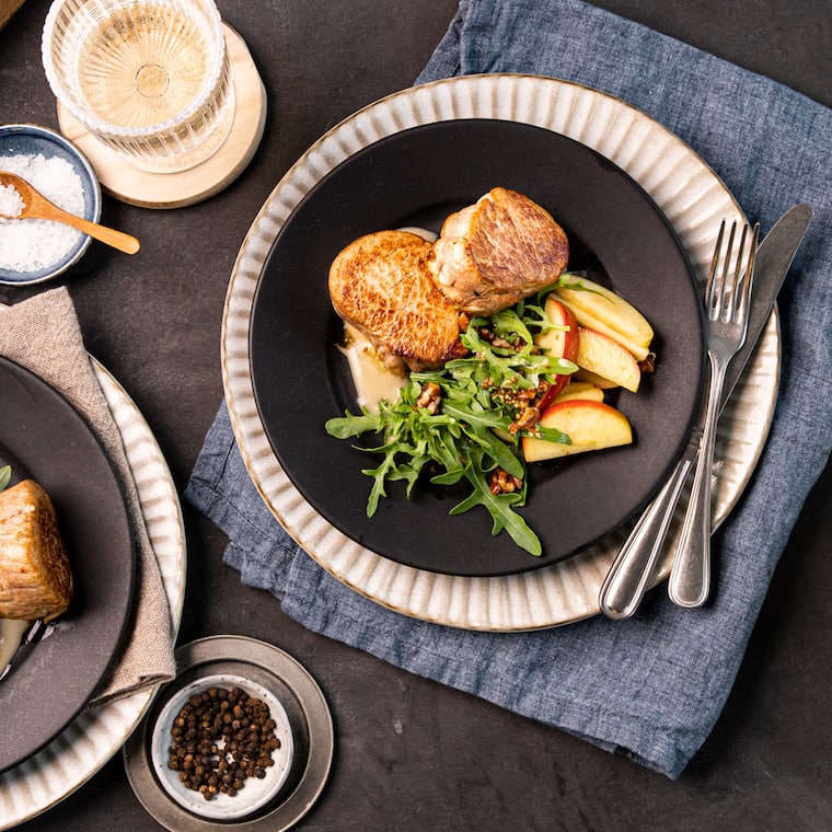 Schweinefilet mit Apfel-Calvados-Soße