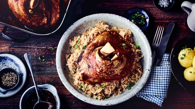 Schweinshaxen mit Biersauce