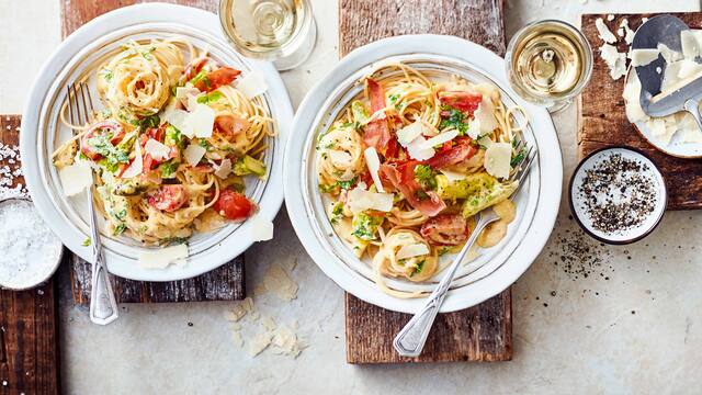 Spaghetti mit grünem Spargel