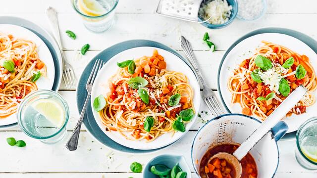 Spaghetti mit Karottensauce