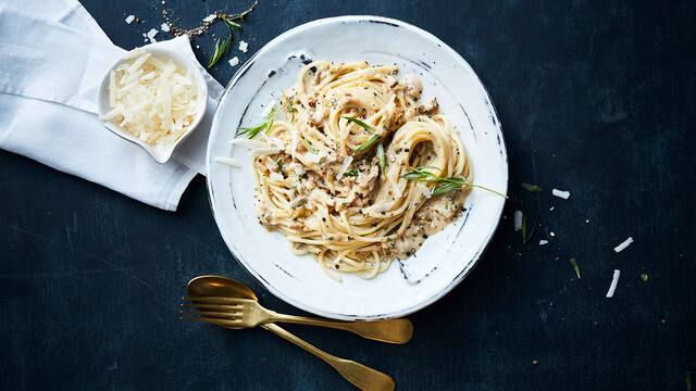 Spaghetti mit Steinpilz-Sahnesoße