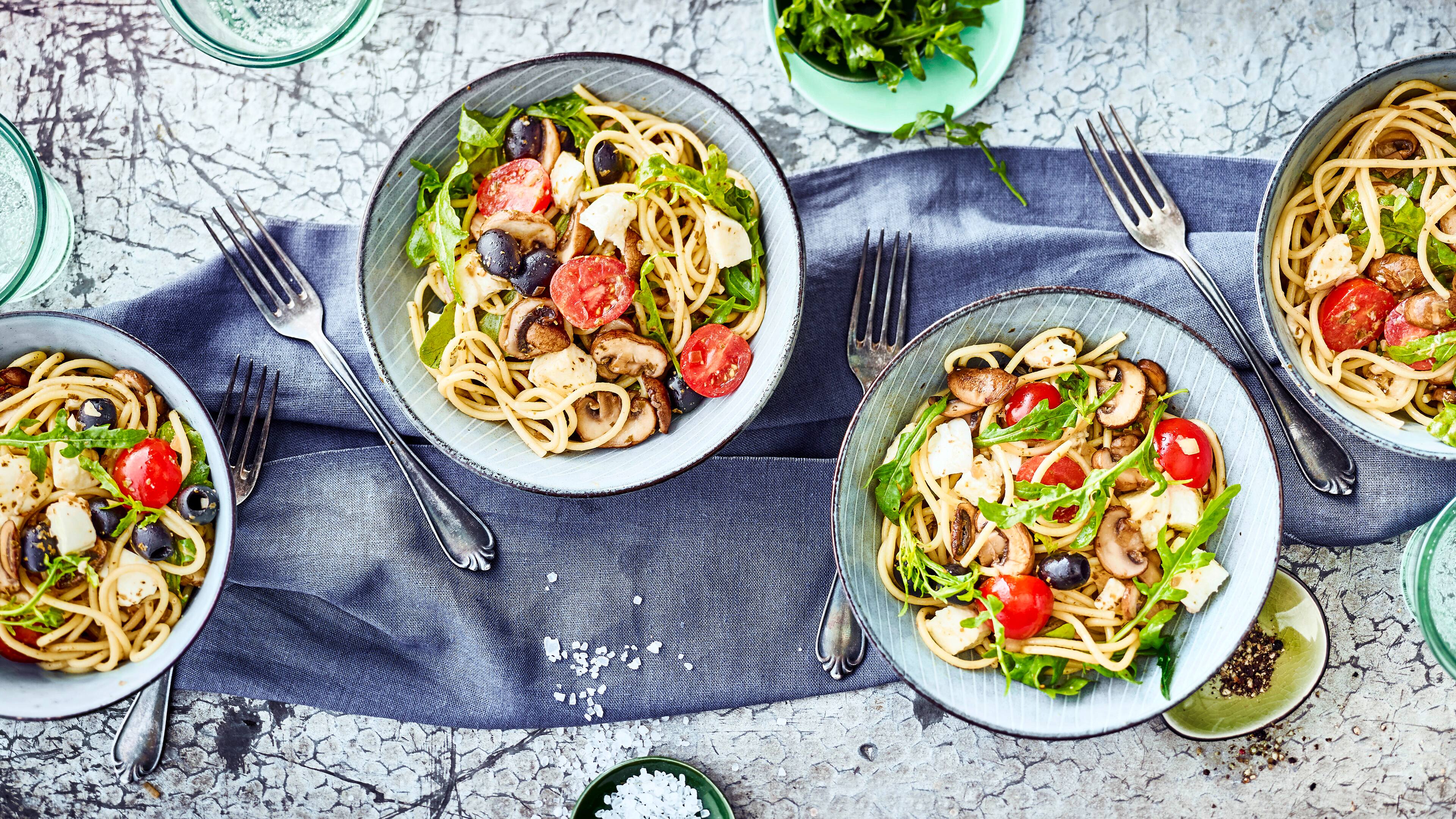 Spaghettisalat mit Rucola