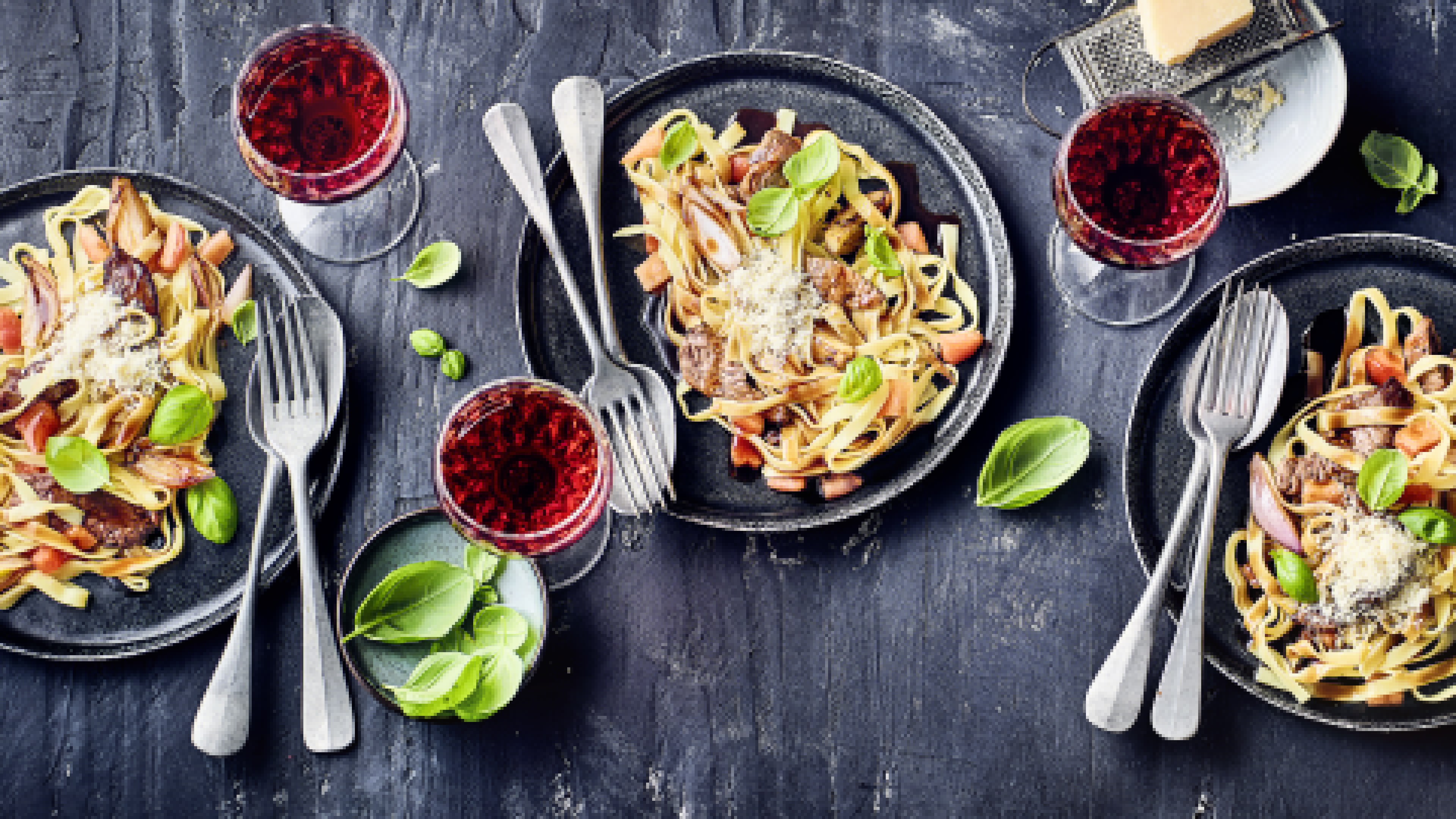 Tagliatelle al Vino Rosso