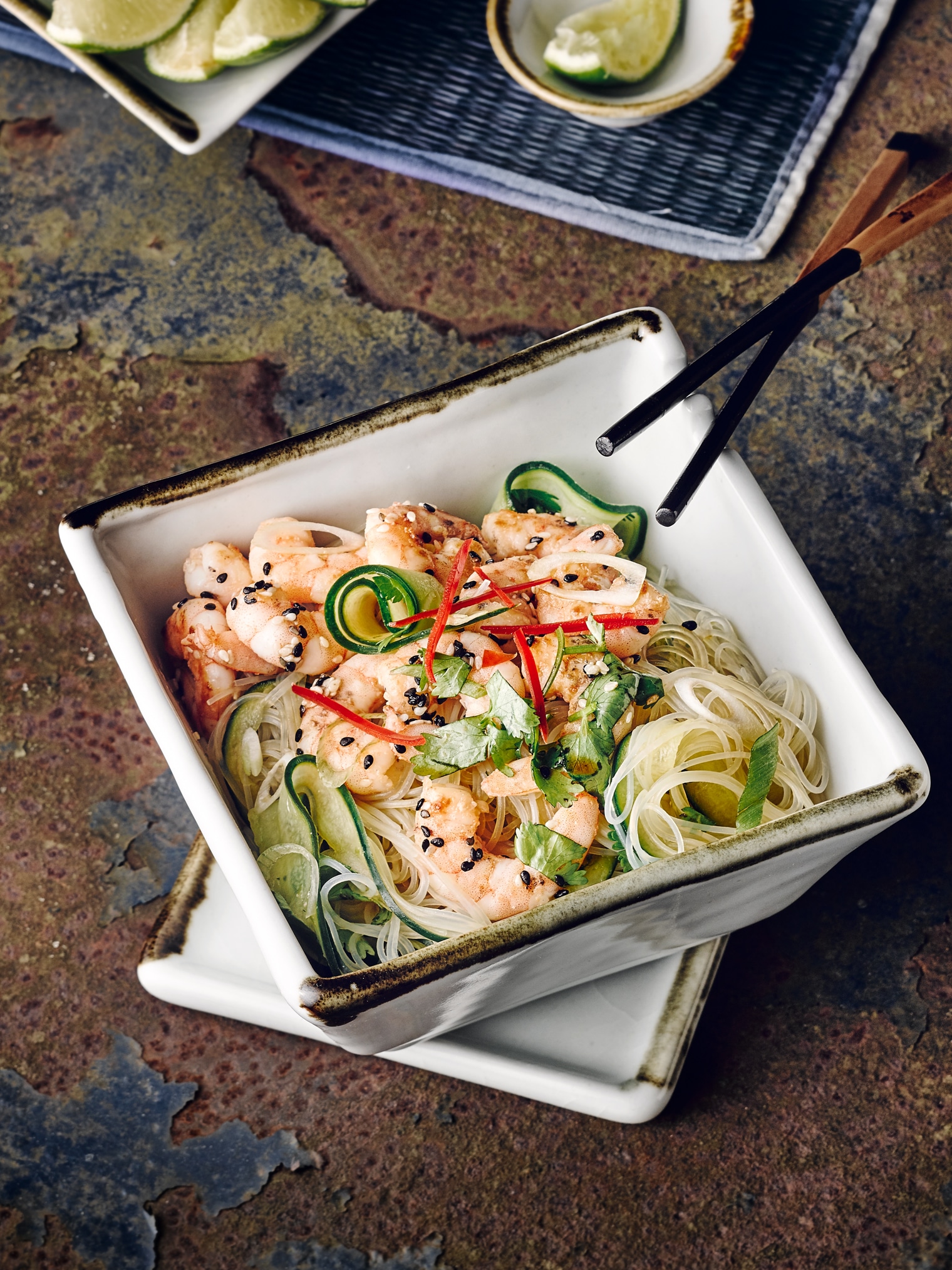 Thai-Nudelsalat mit Garnelen - Rezept | EDEKA