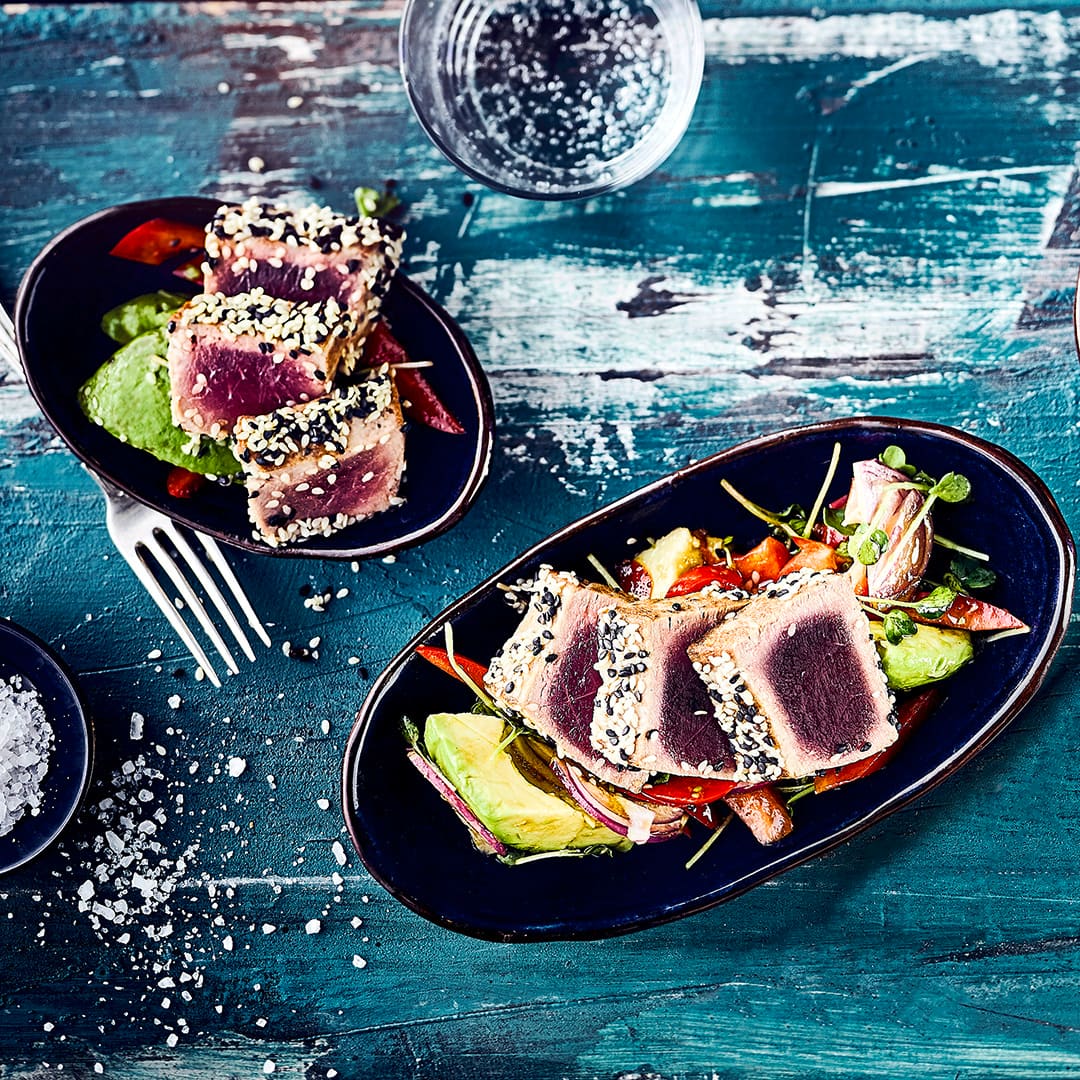 Thunfisch-Kresse-Avocadobett