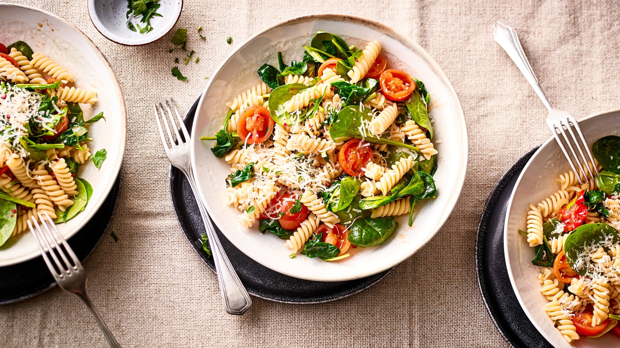 Tomaten-Spinat-Pasta
