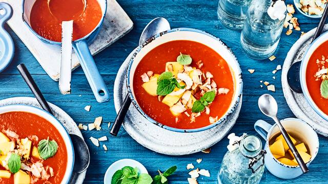 Tomatensuppe mit Mango