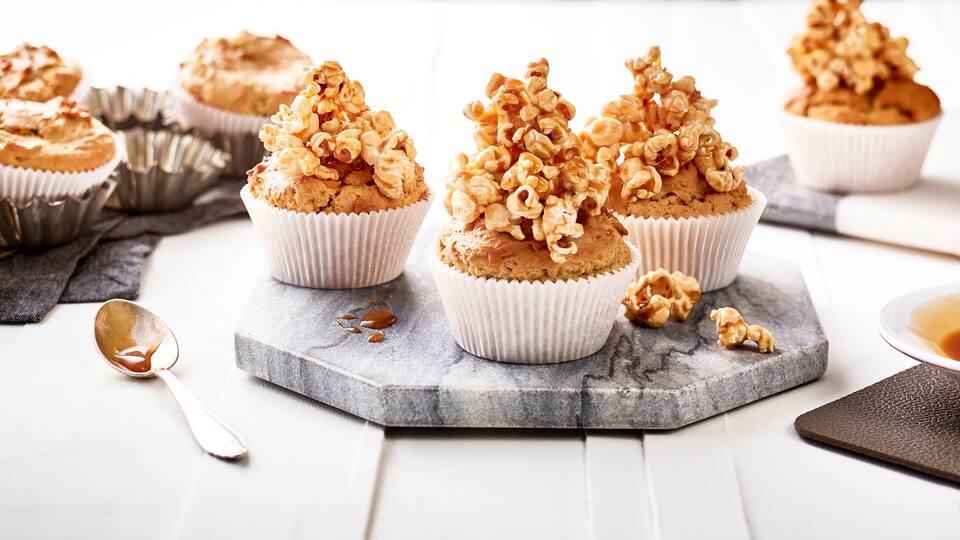 Vegane Muffins mit Popcorn