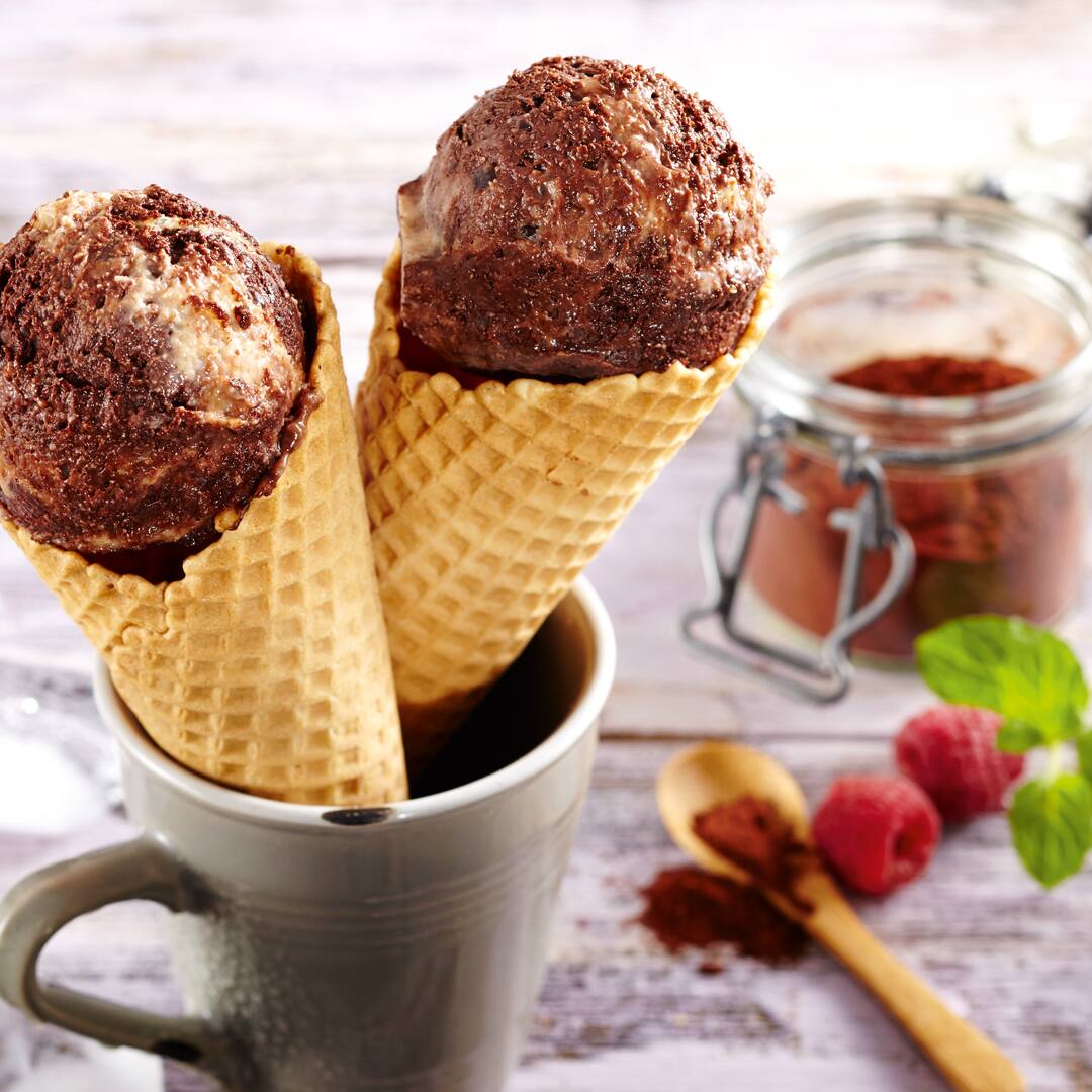 Erdnuss-Schoko-Eis - Rezept | EDEKA