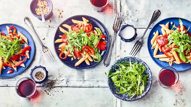 Vollkornpenne mit Rucola