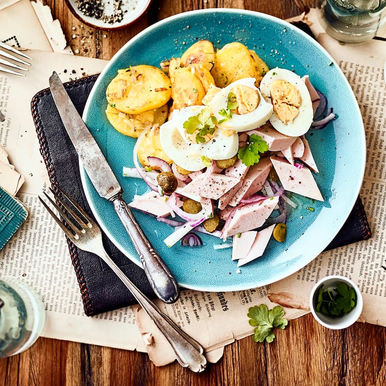 Wurstsalat mit Bratkartoffel