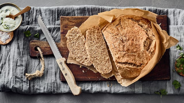 Brot backen in der Heißluftfritteuse