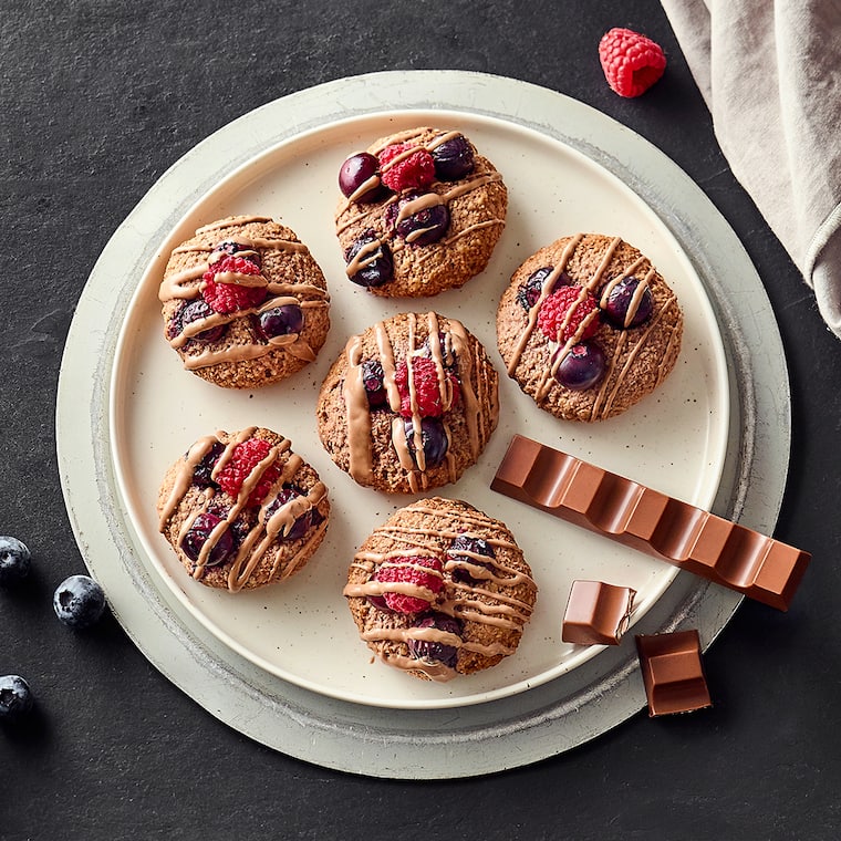 Fruchtige Hafer-Grill-Cookies mit kinder Riegel