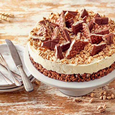 Dieser cremige Kinder-Country-Kuchen mit knusprigem Boden schmeckt Groß und Klein und eignet sich nicht nur für die Kinderparty: ohne Backen, mit Extra-Geschmack.