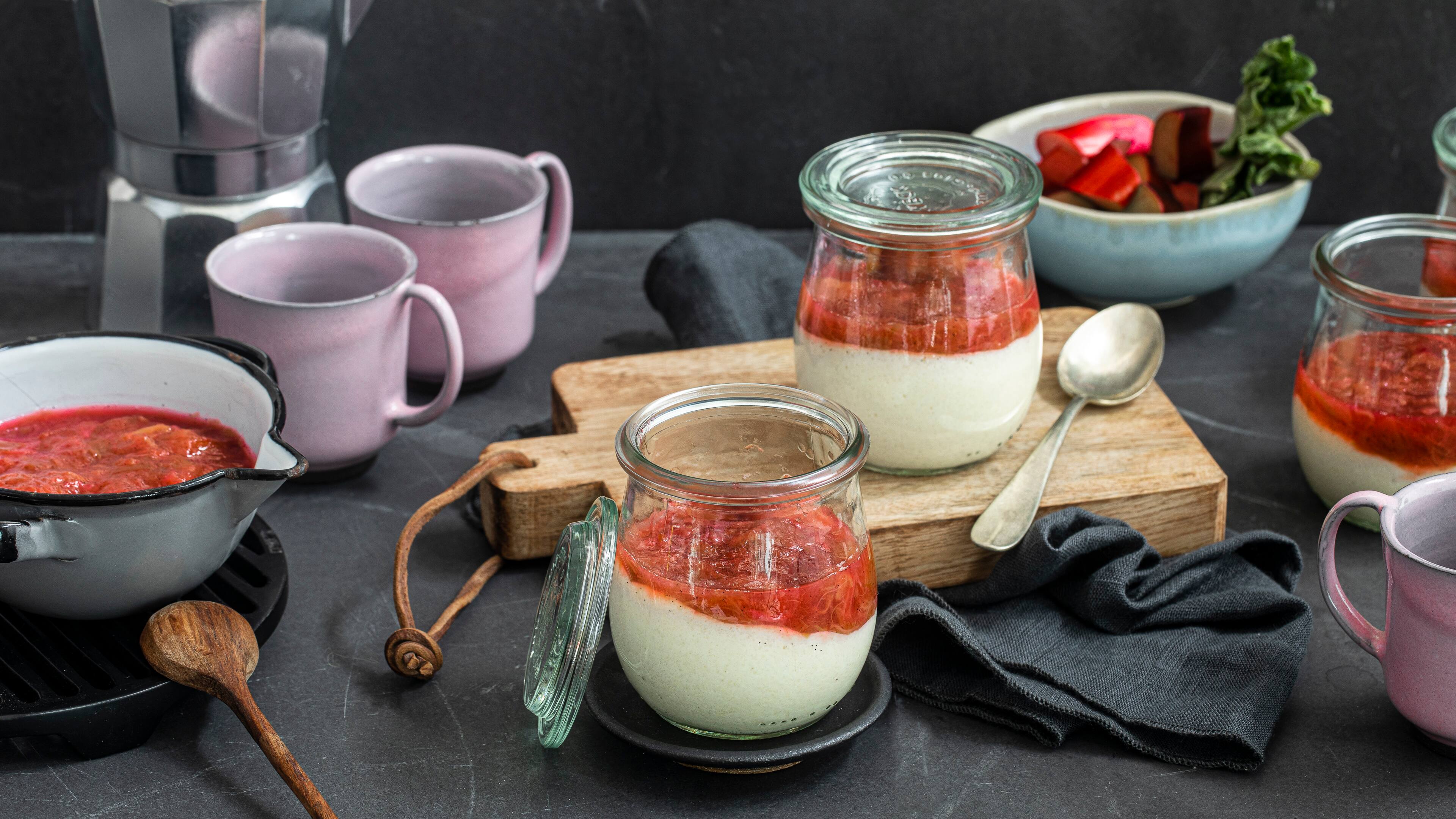 Rhabarberkompott mit Pudding - Rezept | EDEKA