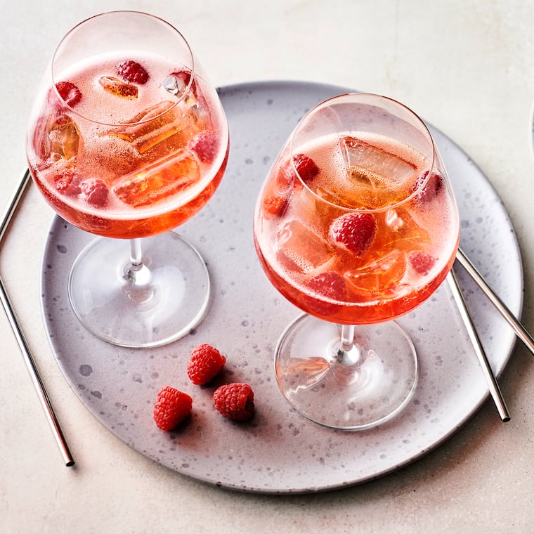 Rosé Aperol Spritz