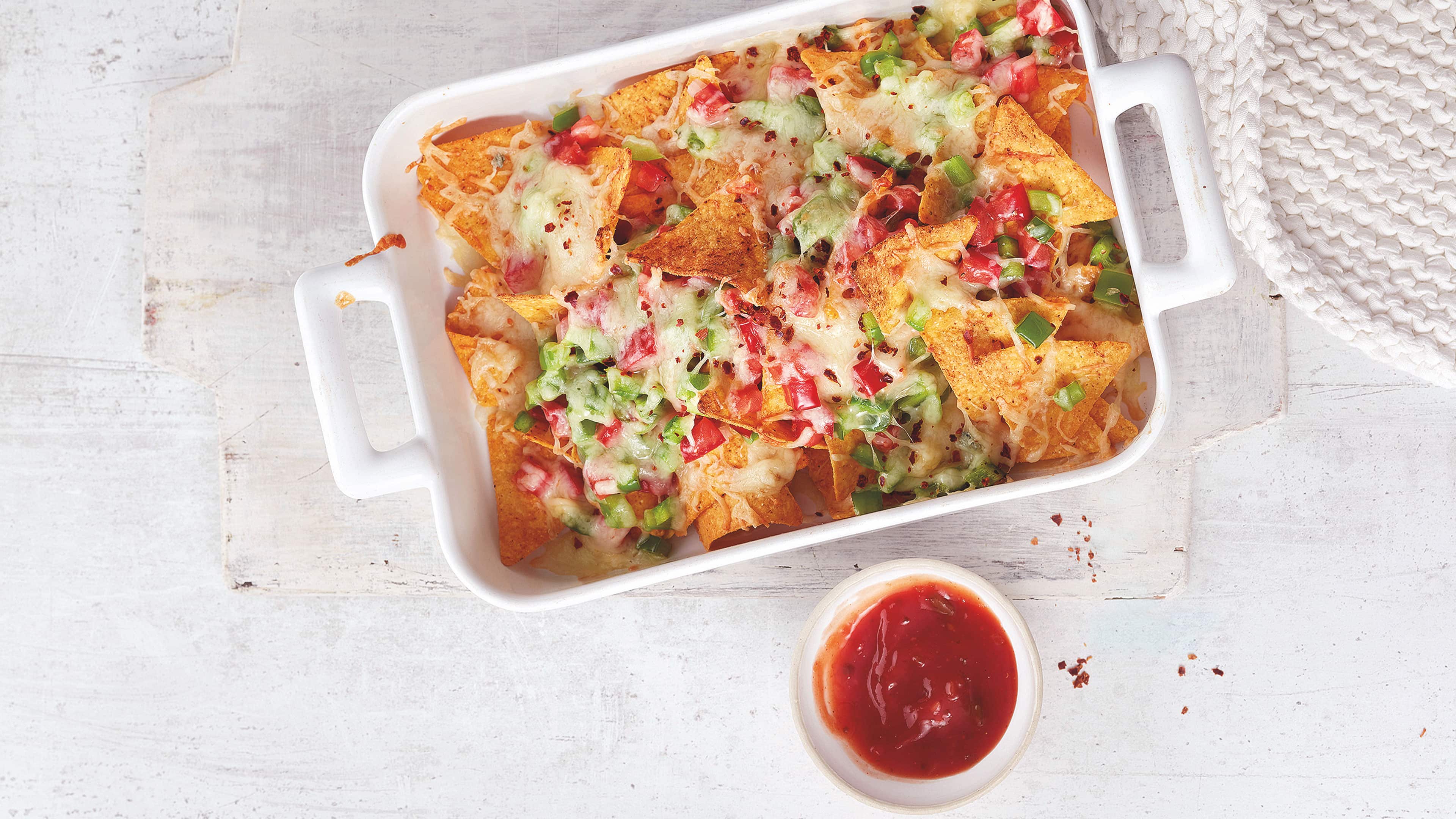 Überbackene Tortillachips mit Paprika und Tomaten Rezept EDEKA