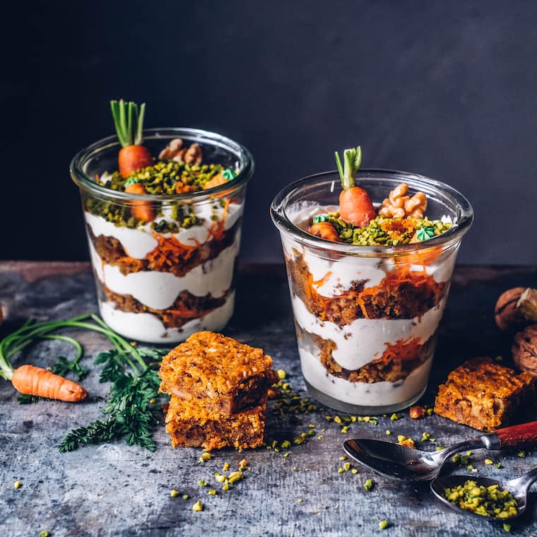 Vegane Carrot Cake Trifles