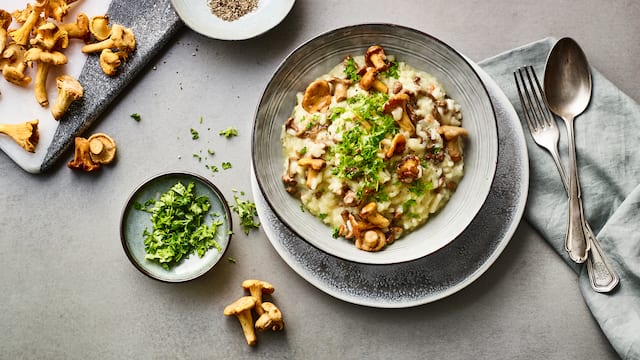 Veganes Risotto mit Pfifferlingen