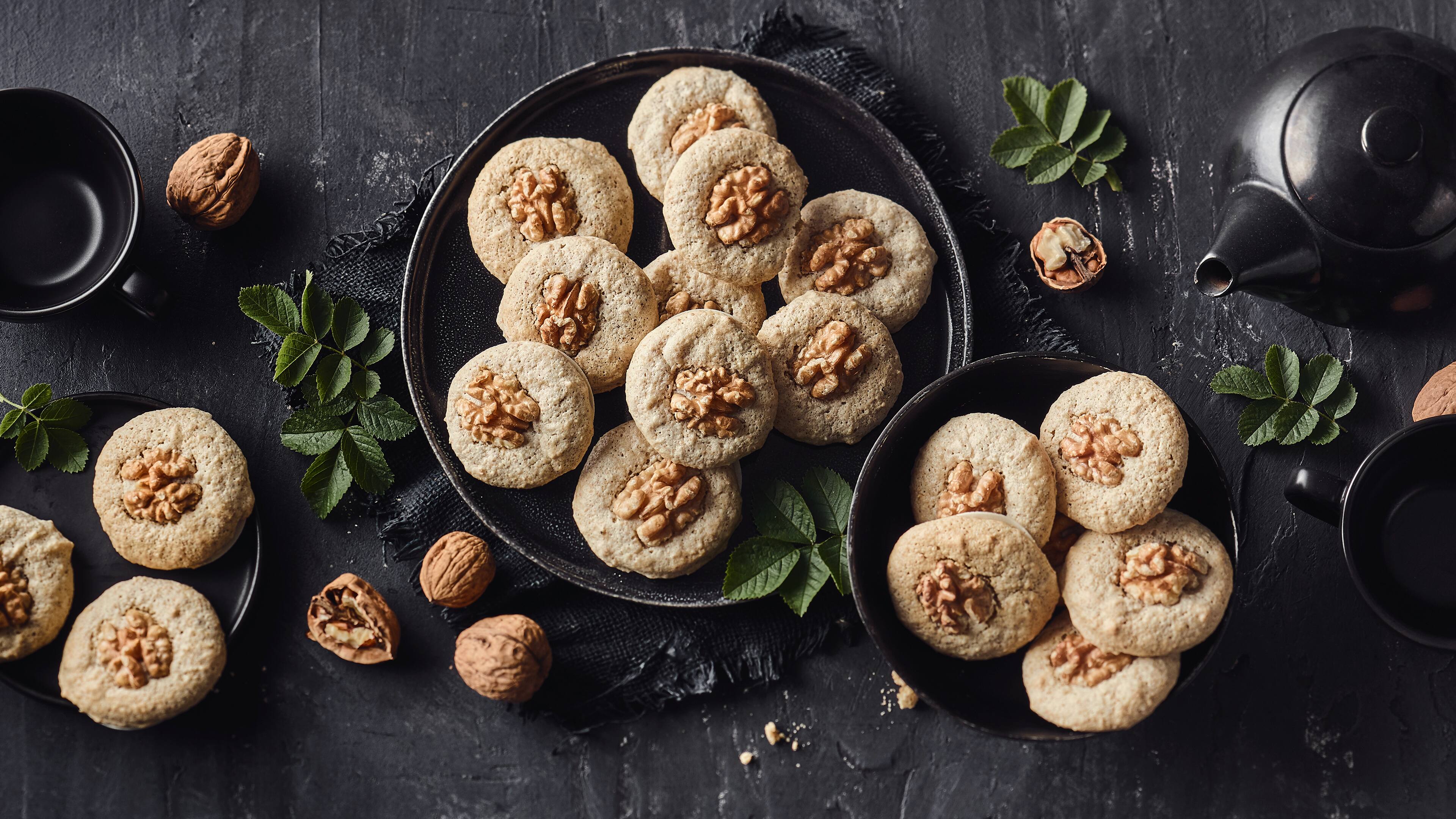 Walnussmakronen - Rezept | EDEKA