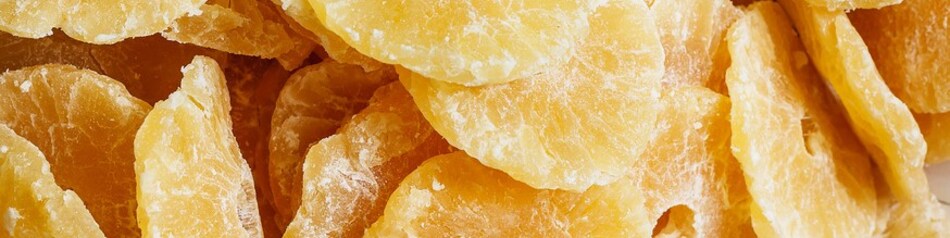 Getrocknete Ananas sind ein beliebter Snack.