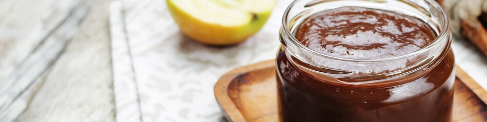 Apfel- und Birnenkraut passt auch zu herzhaften Gerichten.