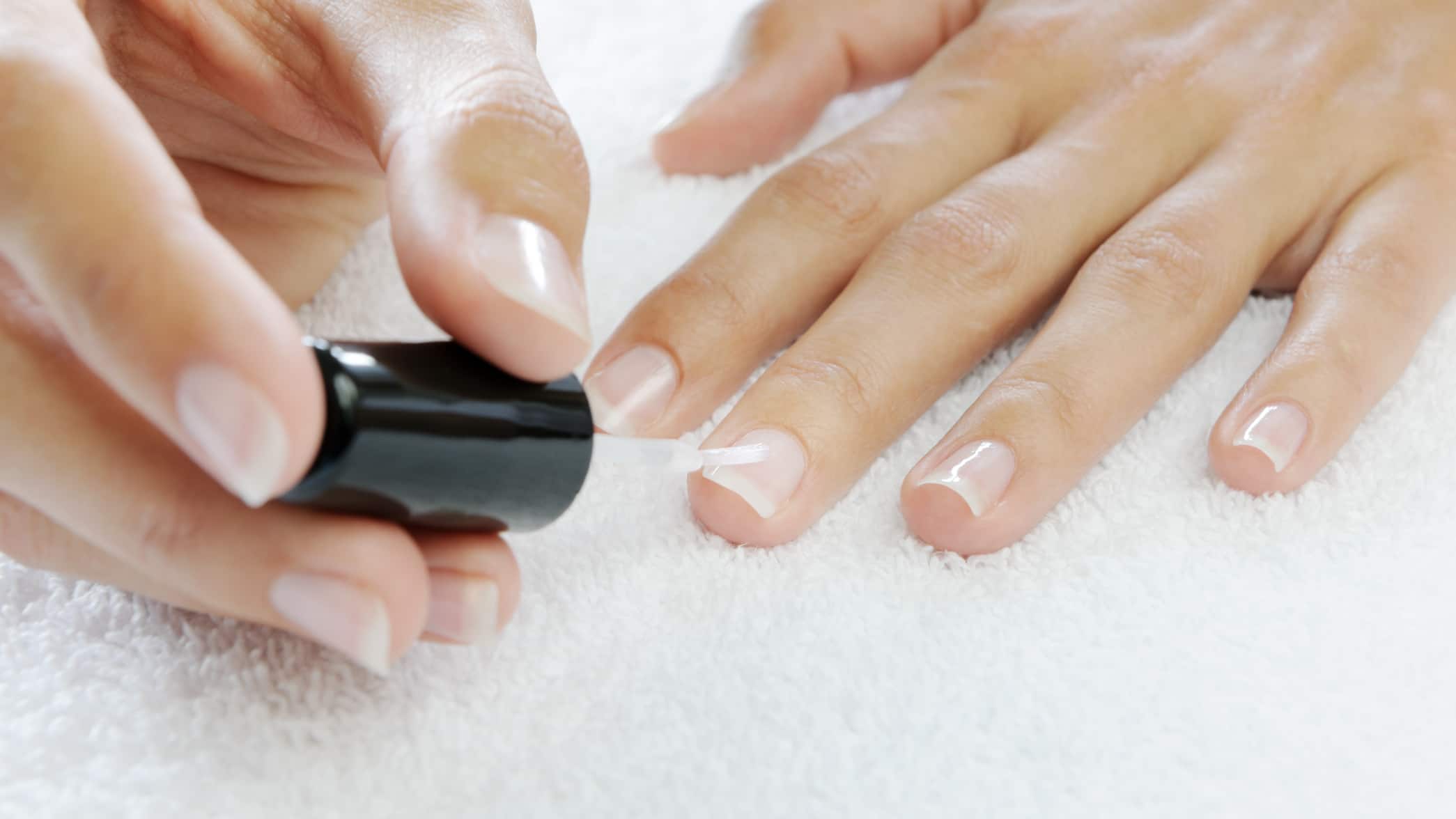 Maniküre Schritt für Schritt zu schönen Nägeln EDEKA
