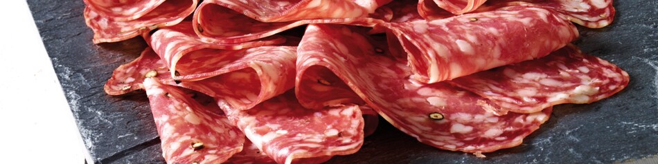 Pavé Salami ist eine Spezialität aus der französischen Schweiz.