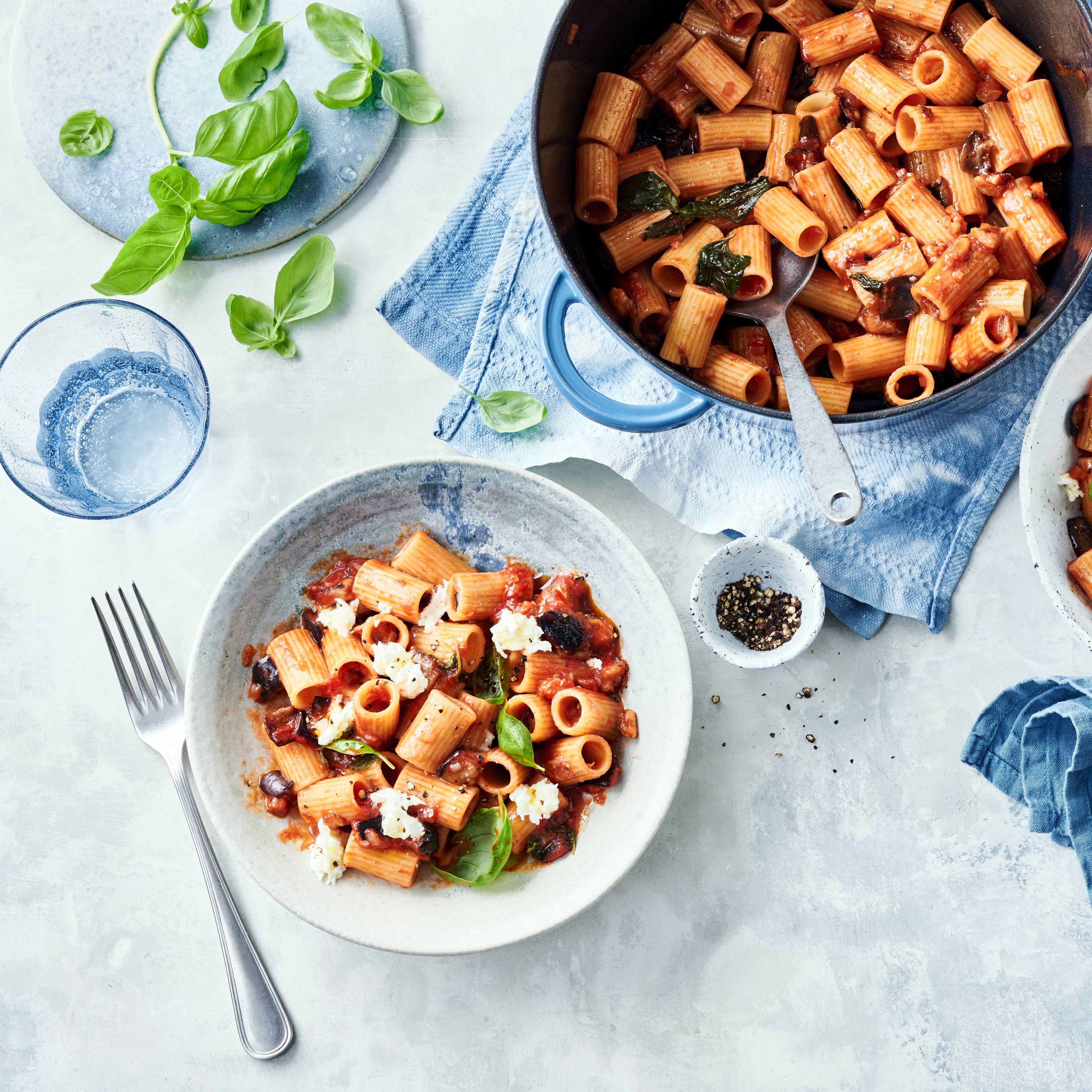 Mezze Maniche mit Aubergine