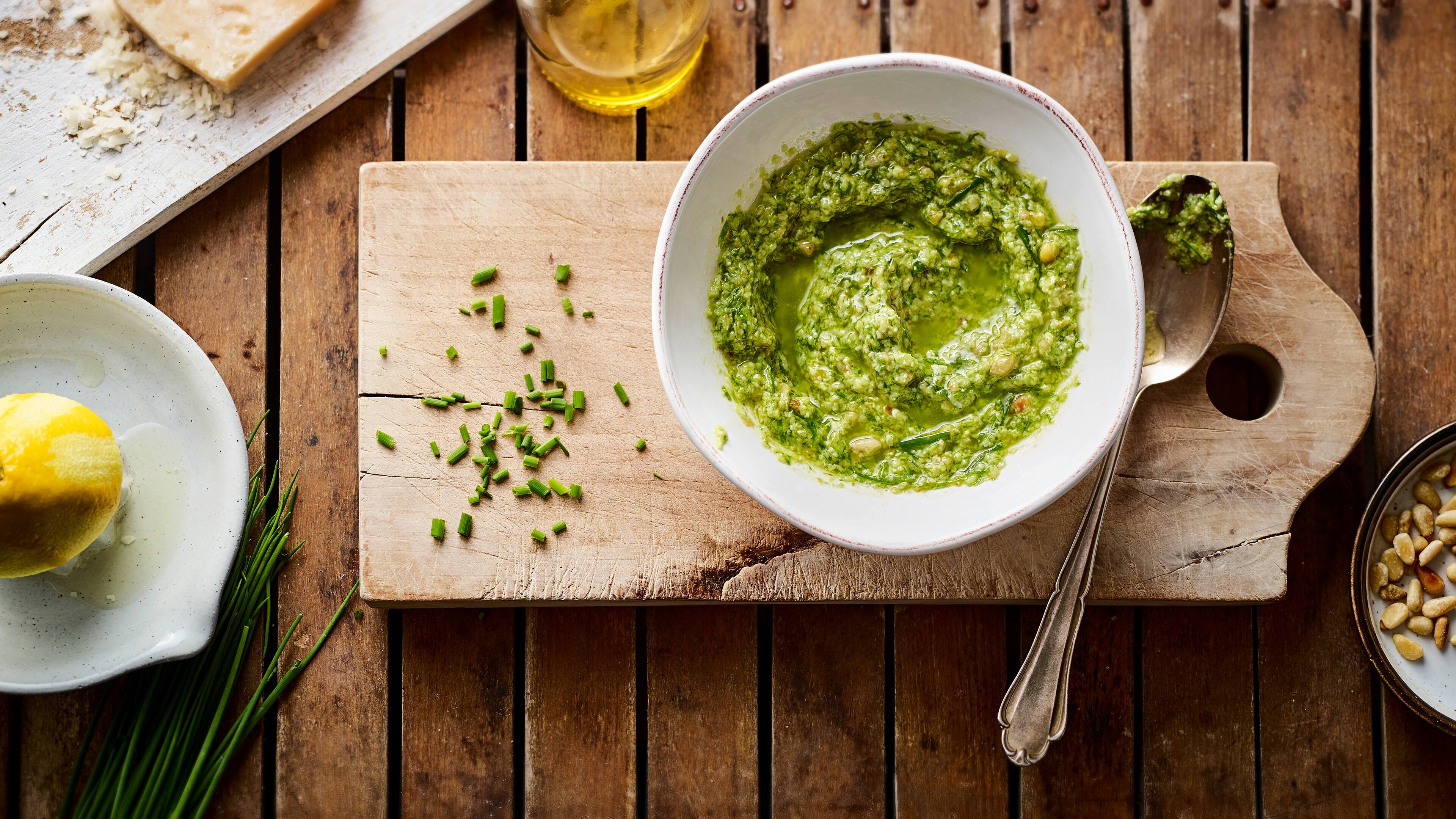 Schnittlauchpesto