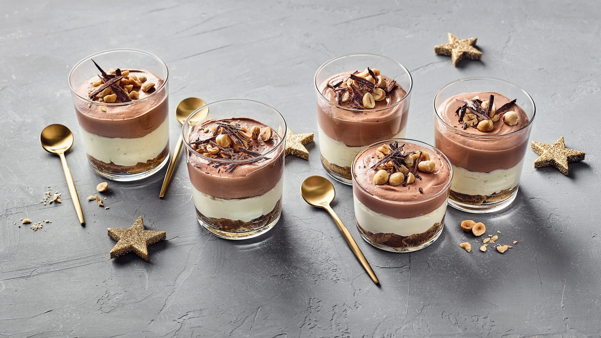 Weihnachts-Tiramisu mit Haselnusscreme