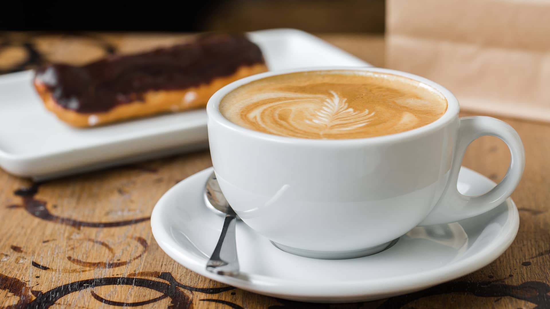 FlatWhiteKaffee Zubereitung und Rezepte EDEKA