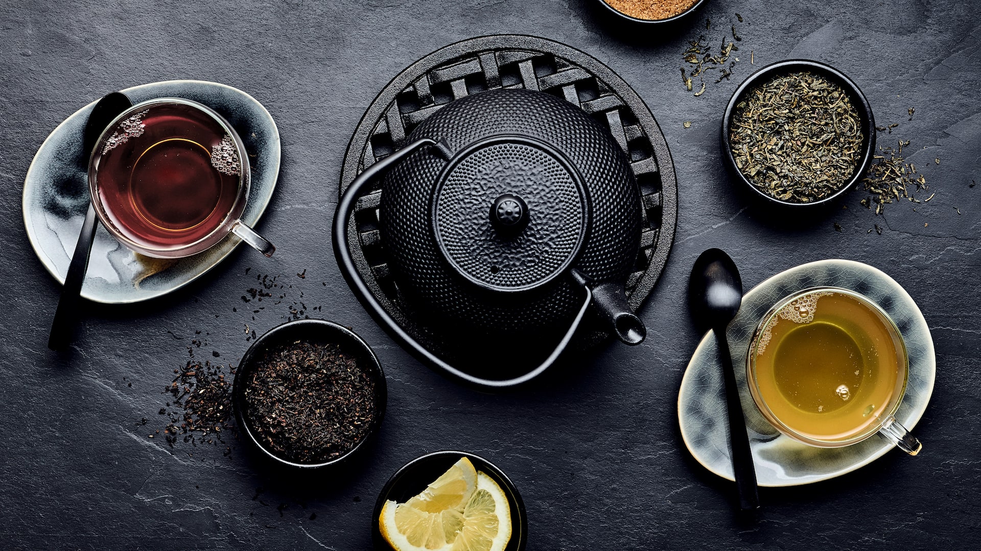 Schwarzer oder grüner Tee