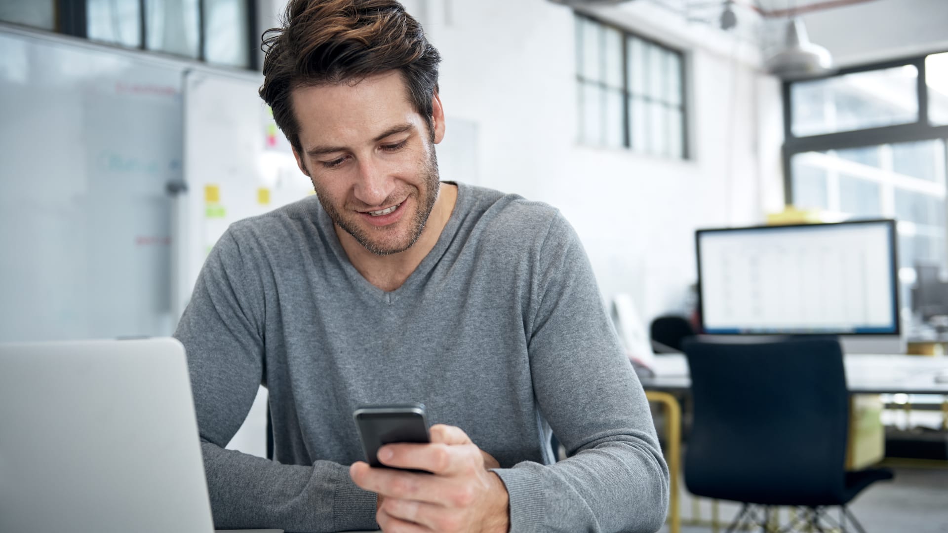 Mann mit Dreitagebart Männerpflege