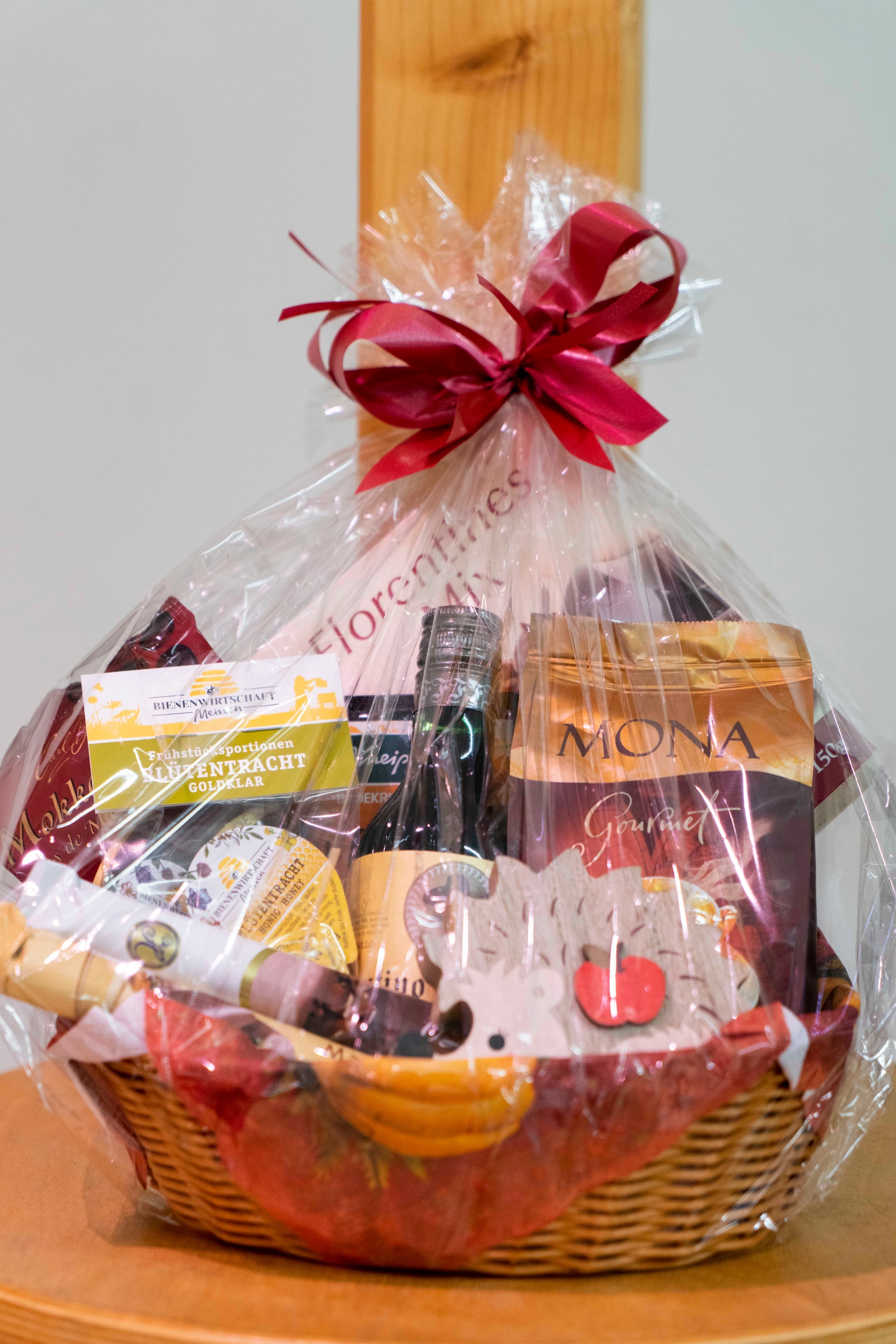 Präsentkörbe, Geschenk