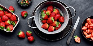Erdbeeren waschen
