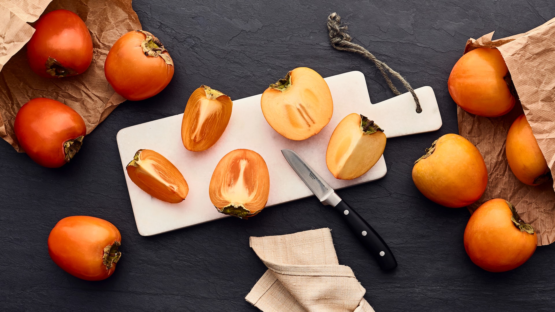 Unterschied zwischen Sharon-Frucht und Kaki