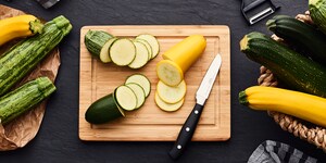 Unterschied von grünen und gelben Zucchini