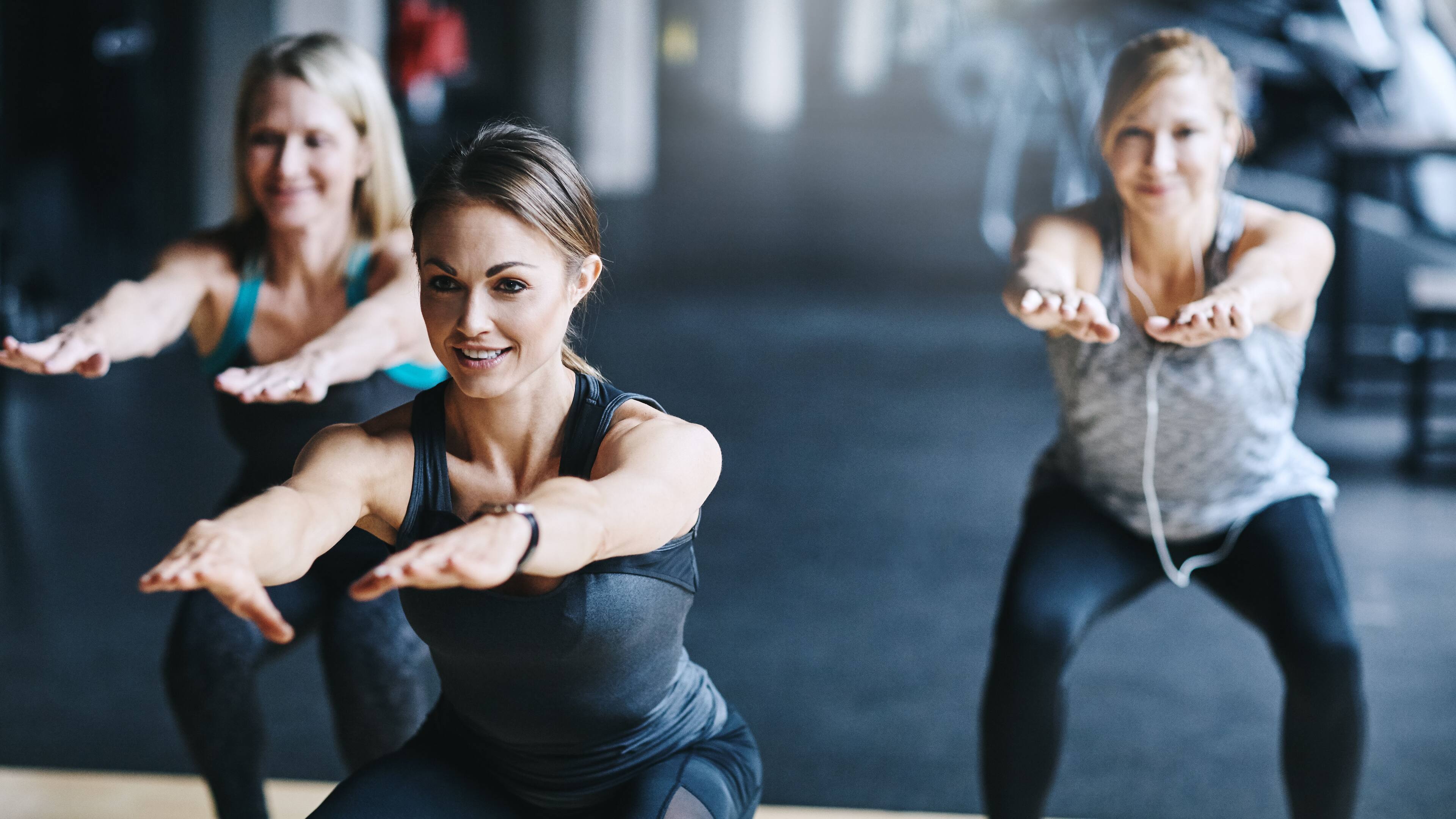 Frauen beim Sport 