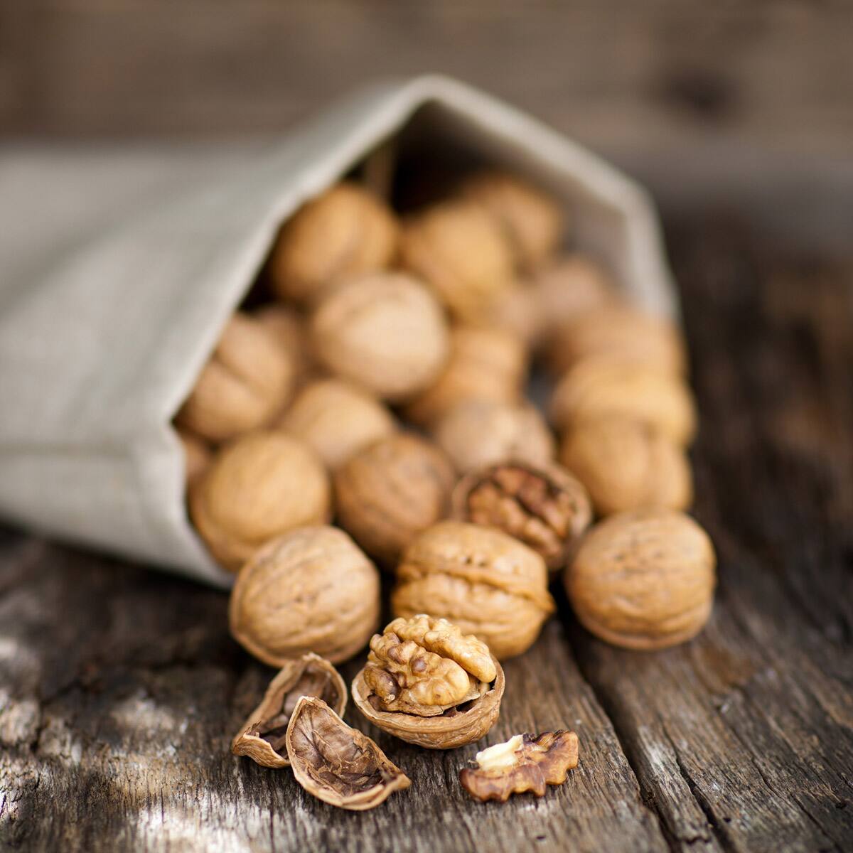Ganze Walnüsse