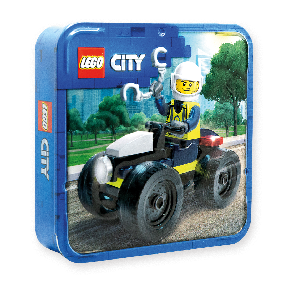 LEGO City Funpack mit LEGO-Figur auf einem Quad und Handschellen auf einer Straße im Park.