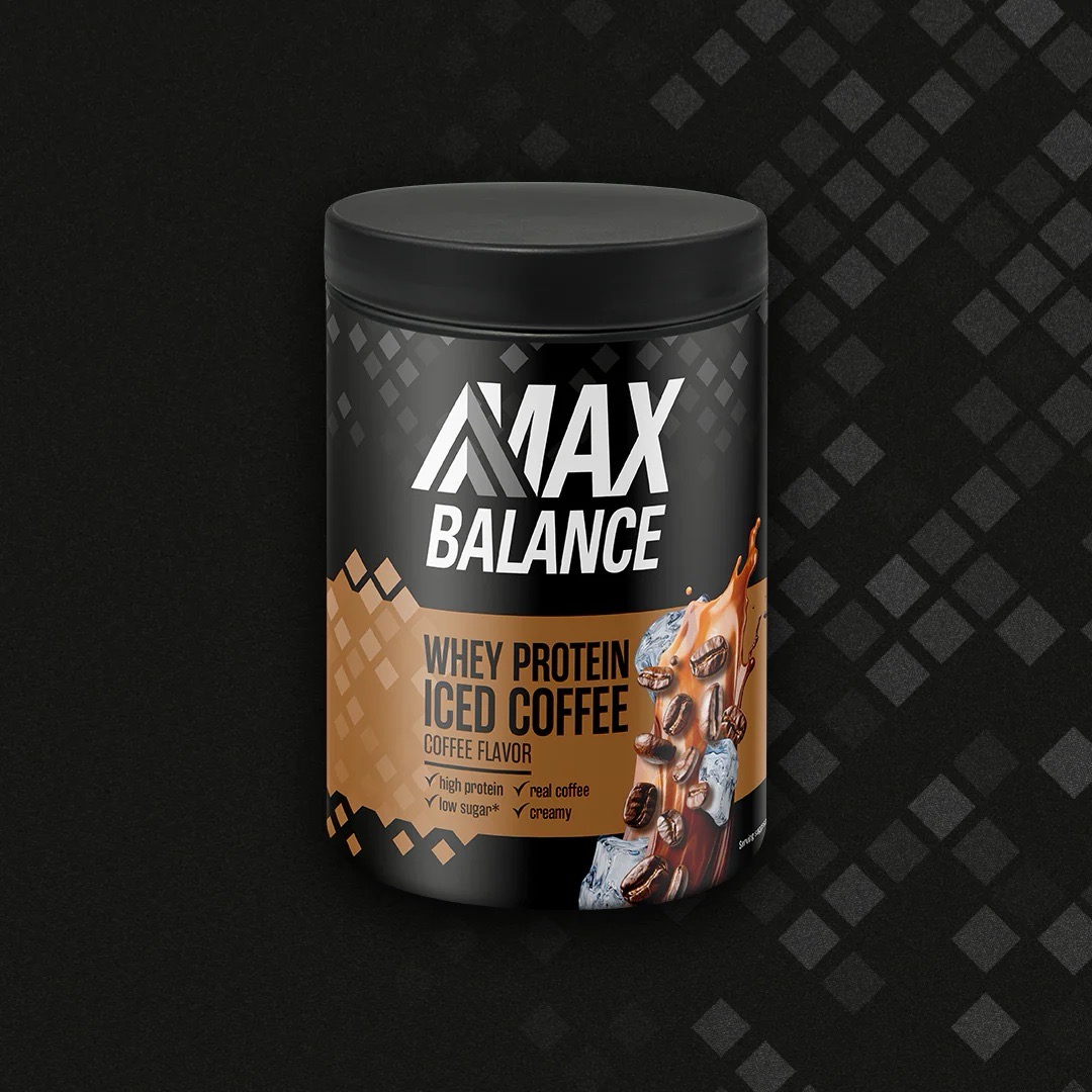 Eine Dose Whey Protein Iced Coffee Coffee Flavor von Max Balance mit braunem Etikett.