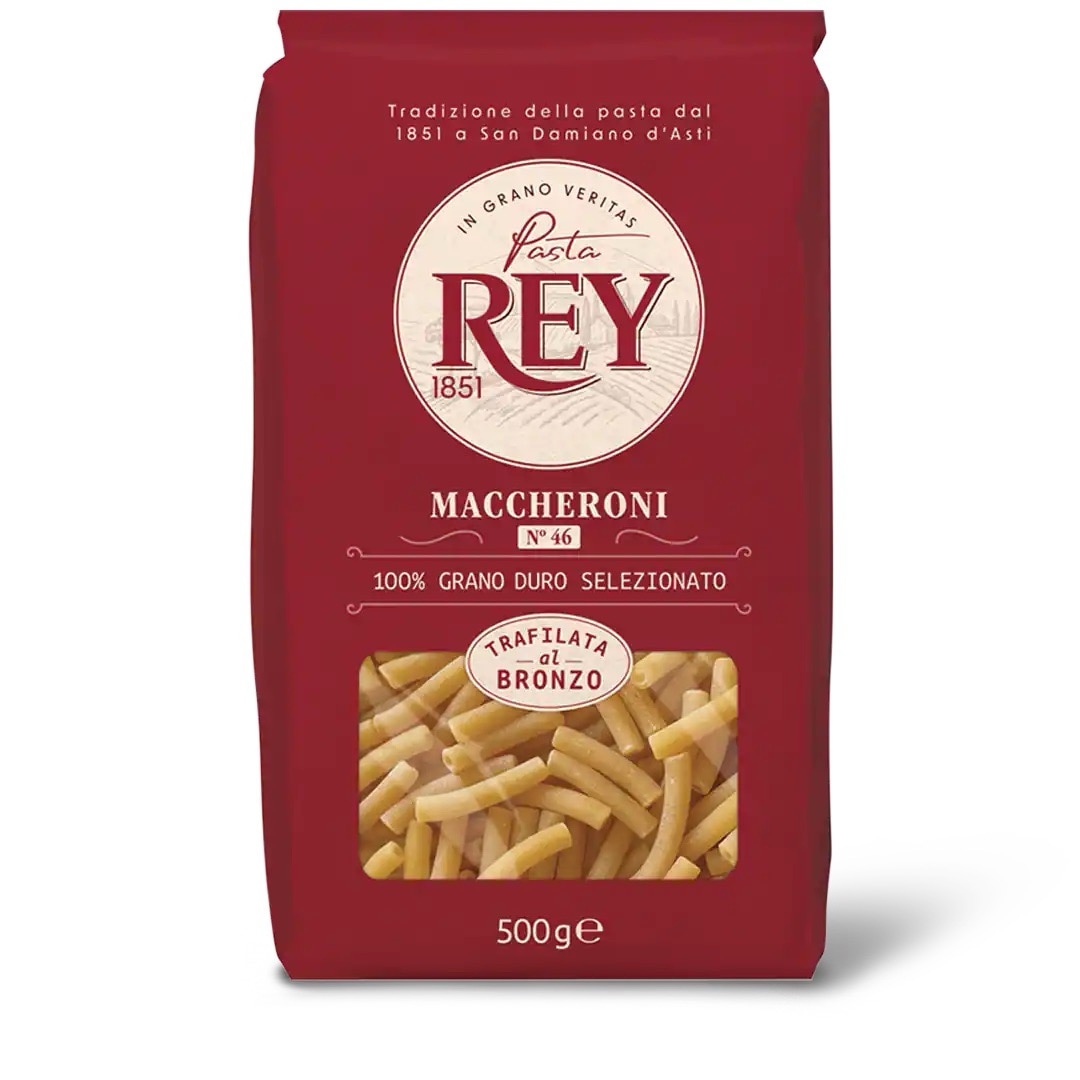 Rote 500-Gramm-Packung Maccheroni von Pasta Rey.